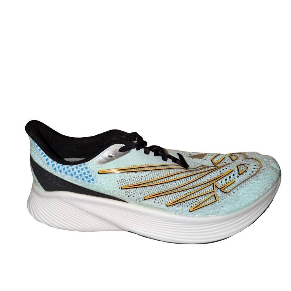 New Balance Men's Athletic Shoes - Black, White, Gold, Blue RC elite size 11D